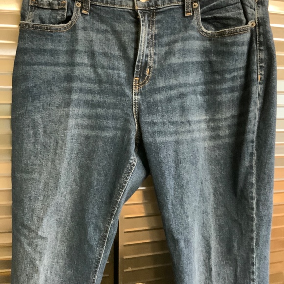 Old Navy jeans - Picture 2 of 5